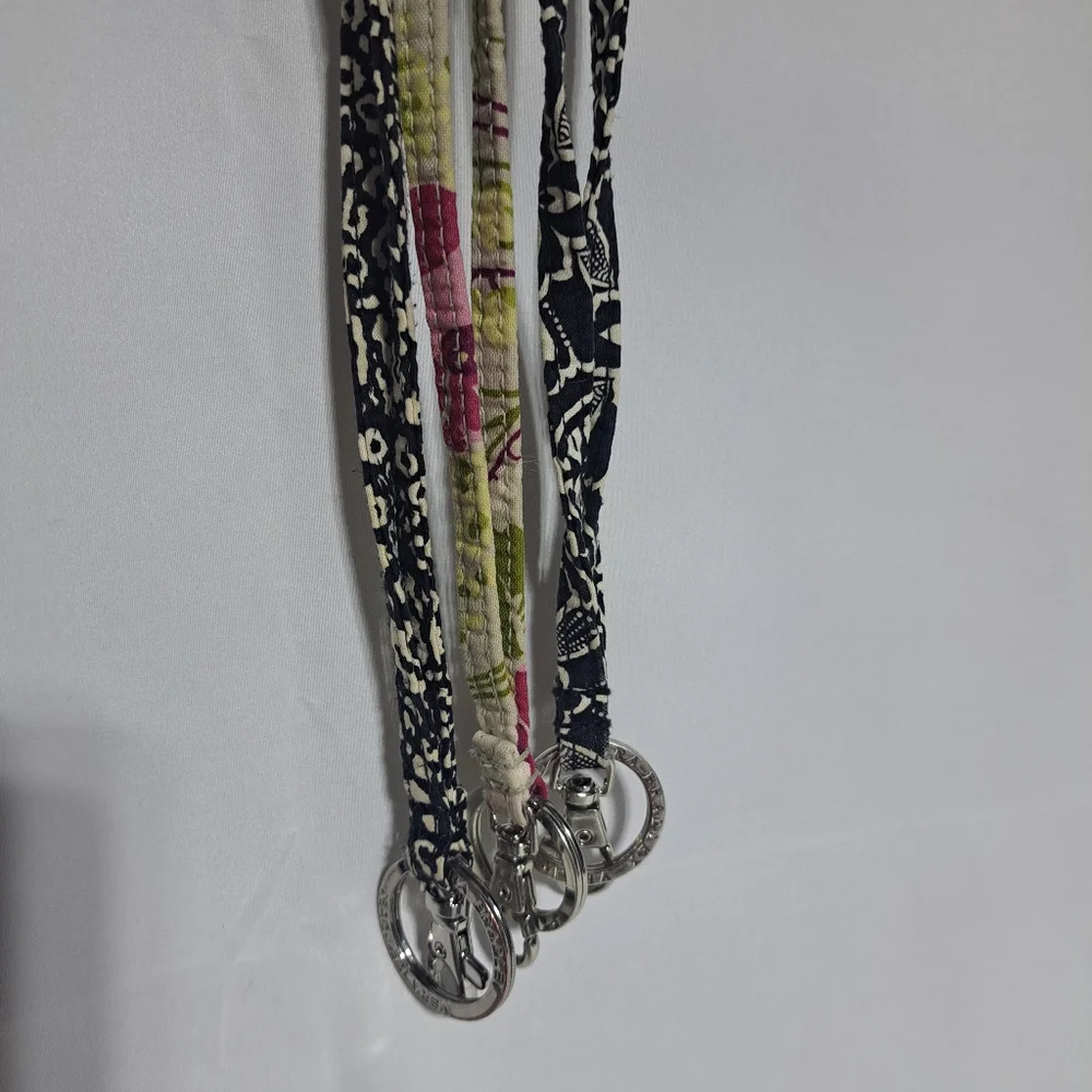 Vera‎ Bradley Lot Of 3 Lanyards Black & White And Multicolor USED - Picture 2 of 4